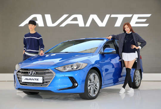 현대차는 9일 현대·기아차 남양연구소에서 신형 아반떼의 공식 출시 행사를 갖고 본격적인 판매에 돌입했다. <현대자동차 제공>